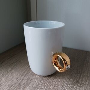 🌷 Fred 2CaratCup Swarovski Engagement Ring Ceramic Mug 💍